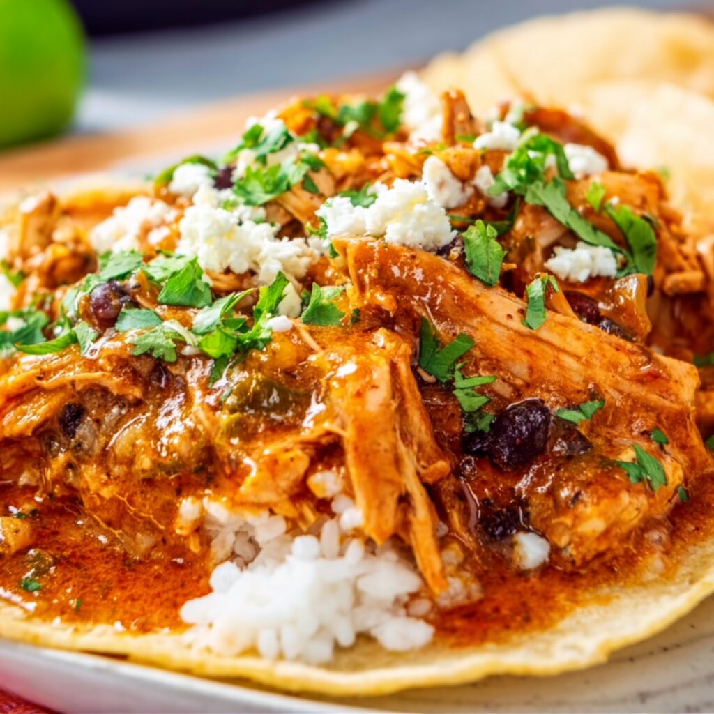 Crockpot Fiesta Chicken: Irresistibly Easy, Flavor-Packed Meal!